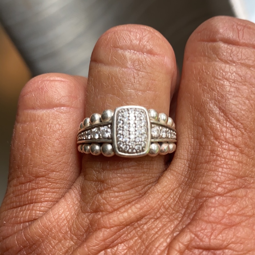 Diamon LAGOS ring size 8 Please realize price is FIRM